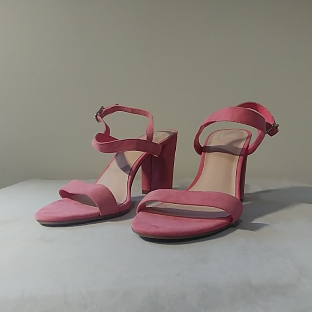BP. NWOT Pink Suede Heels